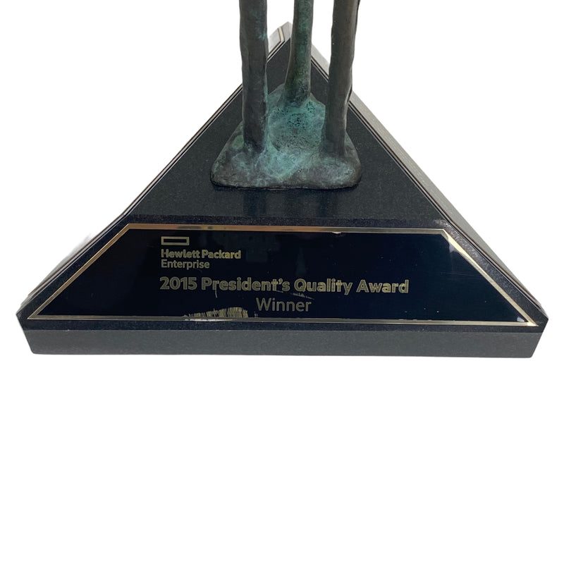 Hewlett Packard Enterprise 2015 President's Quality Award Winner 18.5" Trophy
