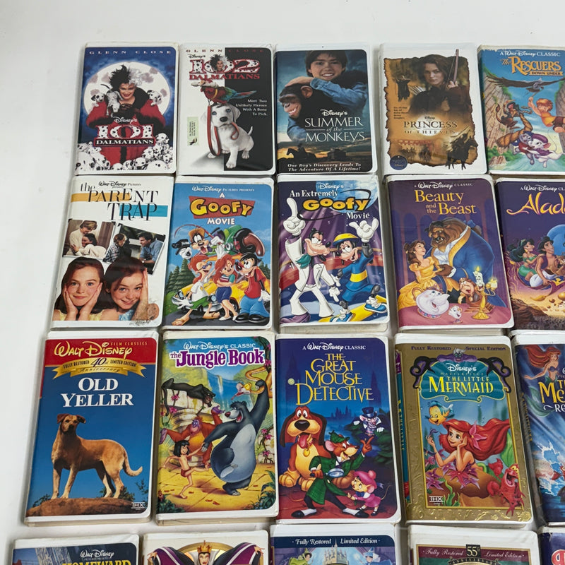 (25) Walt Disney Clamshell Movie Video Home VHS Tapes Lot
