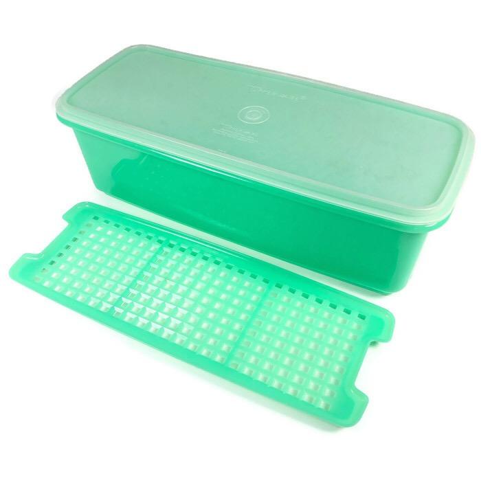 Tupperware 3 Pc. Green Vegetable Crisp Keeper 14.5" Container