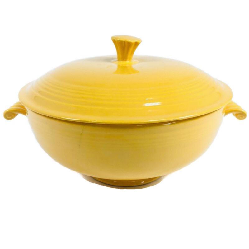 Fiesta Homer Laughlin HLC Vintage 8" Yellow Fiestaware Covered Casserole Serving Bowl