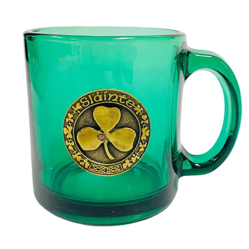 Shainte Claddagh Ring Plaque Irish Shamrock Green Mug