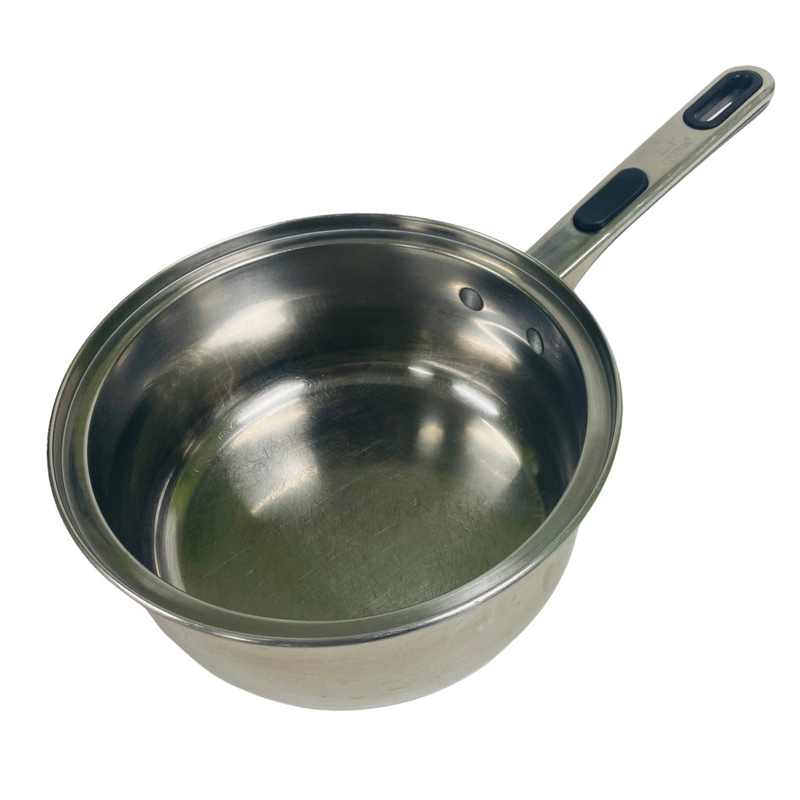 Oneida Immaculate 18/10 Stainless Steel 2 Qt Saucepan Pot