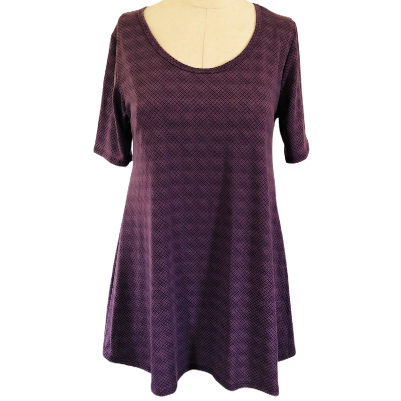 LuLaRoe Womens Purple Black Design Perfect T Shirt