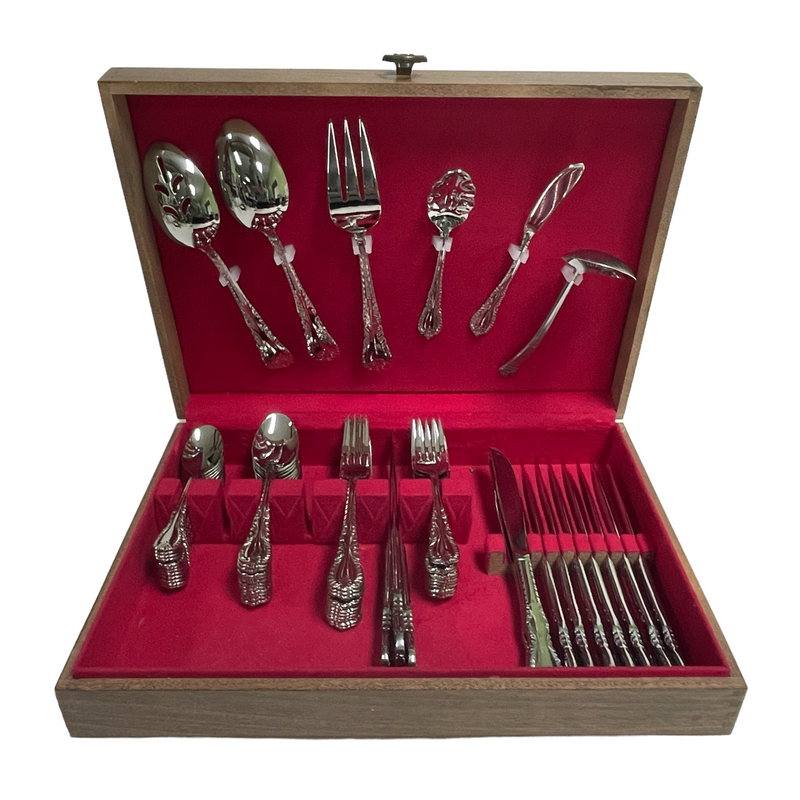 Reed & Barton Select Louis Philippe Glossy Stainless Steel 66 Pc Silverware Set
